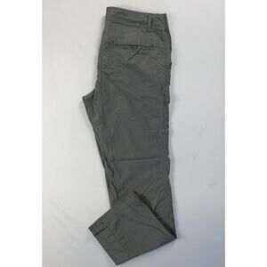 Columbia 1564991 Super Lightweight All Nylon Cargo Hiking Pants. Women's 10R EUC